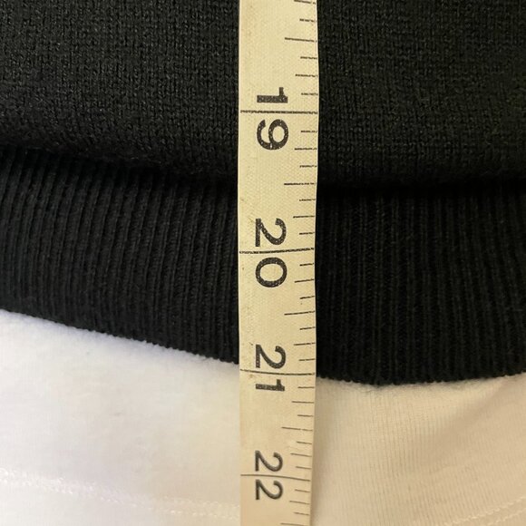 VTG KERRI N KELSEY BLACK CARDIGAN WITH GOLD BUTTONS SIZE M - Picture 6 of 9